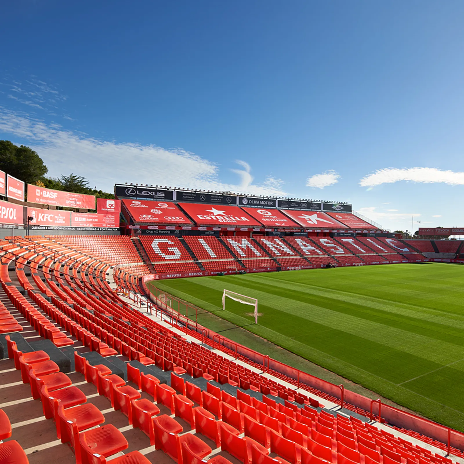 Просмотрово-тренировочный лагерь с академией Nastic Football Academy